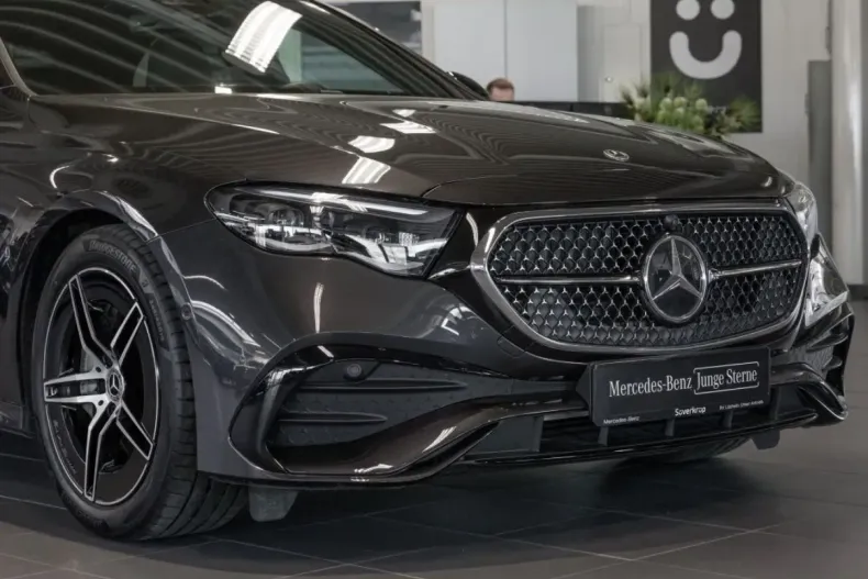 Mercedes-Benz E 200 (Clasa E) din 2025 cu 9.522 km - oferta MER197638 - foto 6