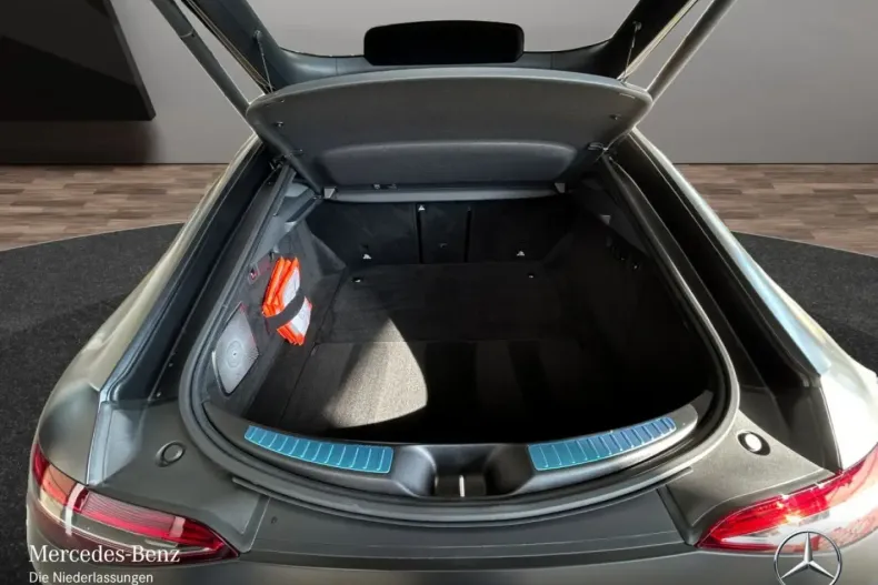 Mercedes-Benz AMG GT (Clasa GT) din 2025 cu 5.961 km - oferta MER197639 - foto 16