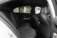 Mercedes-Benz E 300 (Clasa E) din 2025 cu 8.685 km - oferta MER197640 - foto 5