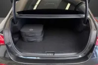 Mercedes-Benz E 300 (Clasa E) din 2025 cu 8.607 km - oferta MER197641 - foto 11