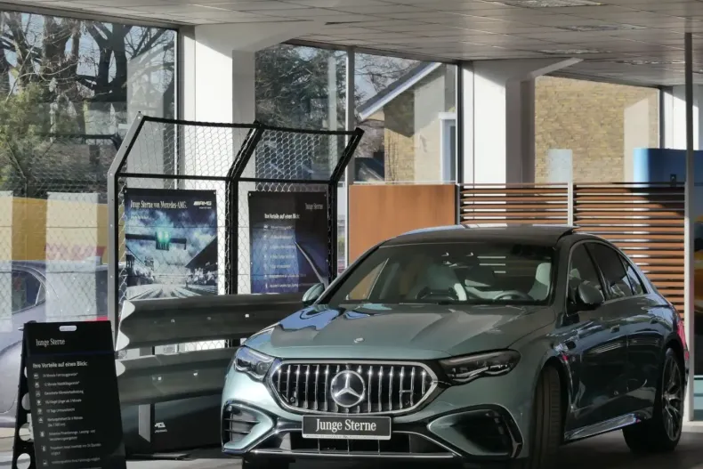 Mercedes-Benz E 53 AMG (Clasa E) din 2025 cu 10.200 km - oferta MER197643 - foto 25