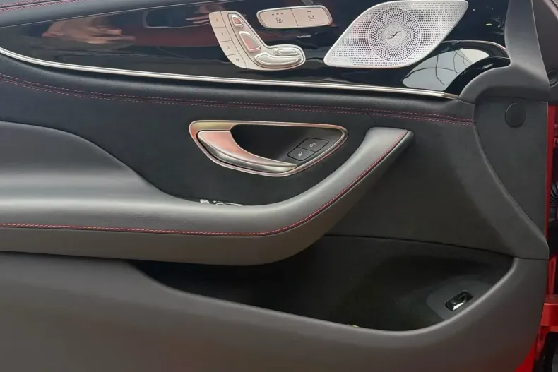 Mercedes-Benz AMG GT (Clasa GT) din 2025 cu 4.535 km - oferta MER197645 - foto 11