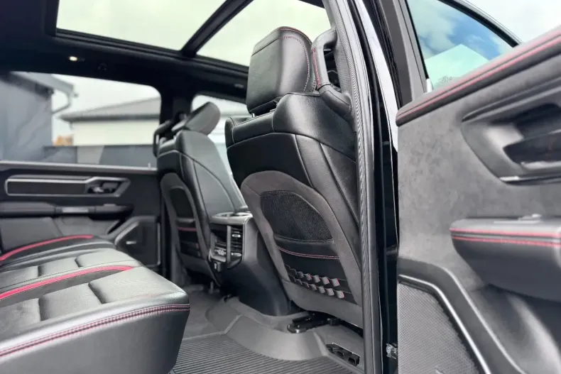 Dodge RAM din 2021 cu 14.900 km - oferta DOD197648 - foto 28