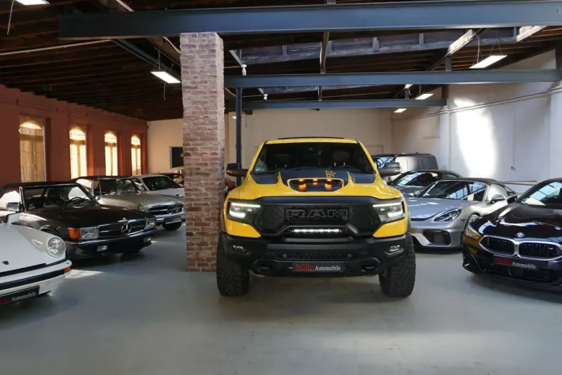 Dodge RAM din 2023 cu 41.719 km - oferta DOD197649 - foto 1