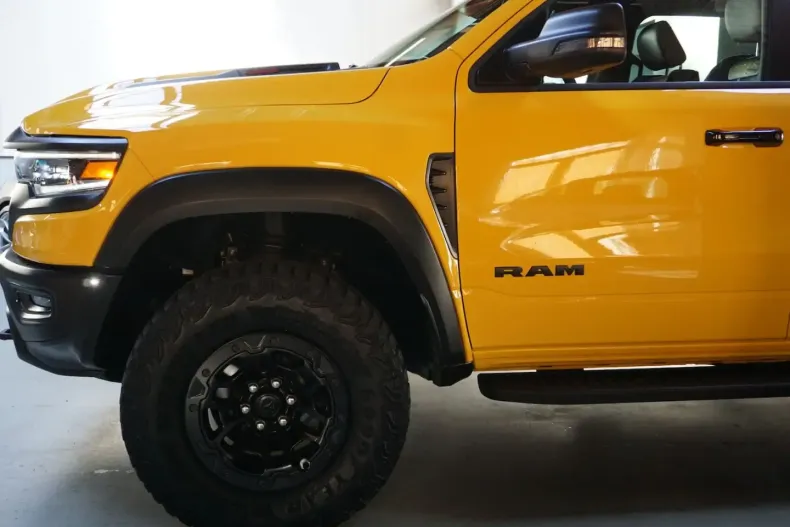 Dodge RAM din 2023 cu 41.719 km - oferta DOD197649 - foto 7