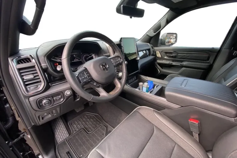 Dodge RAM din 2025 cu 11.800 km - oferta DOD197652 - foto 17