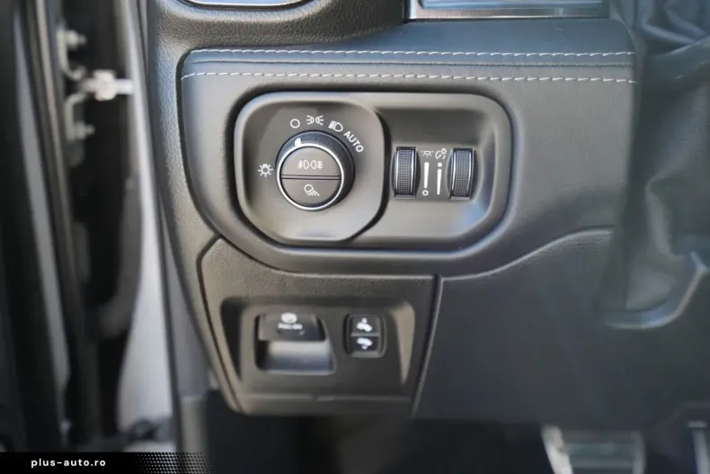 Dodge RAM din 2022 cu 69.000 km - oferta DOD197653 - foto 12