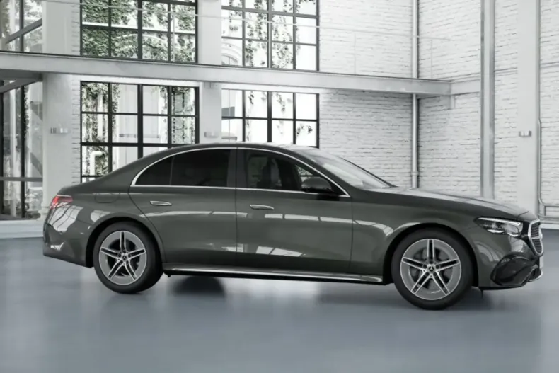 Mercedes-Benz E 220 (Clasa E) din 2025 cu 10.000 km - oferta MER197656 - foto 5