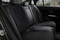 Mercedes-Benz E 220 (Clasa E) din 2025 cu 10.000 km - oferta MER197656 - foto 13