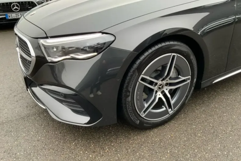 Mercedes-Benz E 220 (Clasa E) din 2025 cu 10.000 km - oferta MER197656 - foto 18
