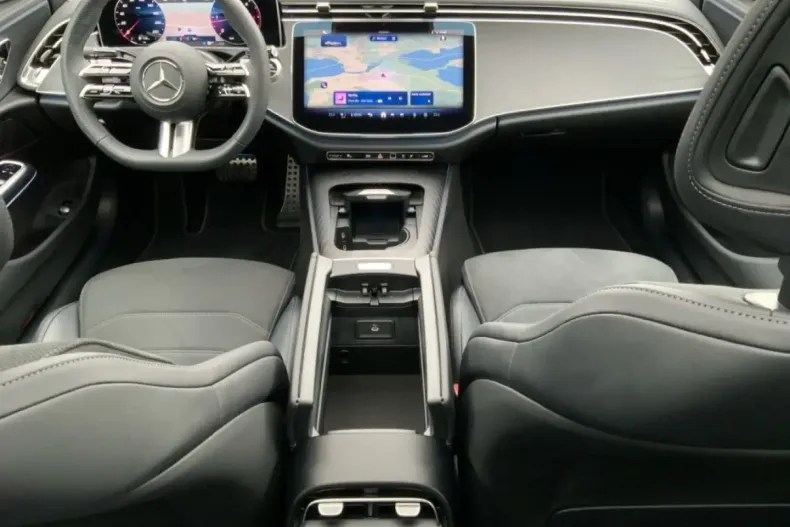 Mercedes-Benz E 220 (Clasa E) din 2025 cu 10.000 km - oferta MER197656 - foto 27