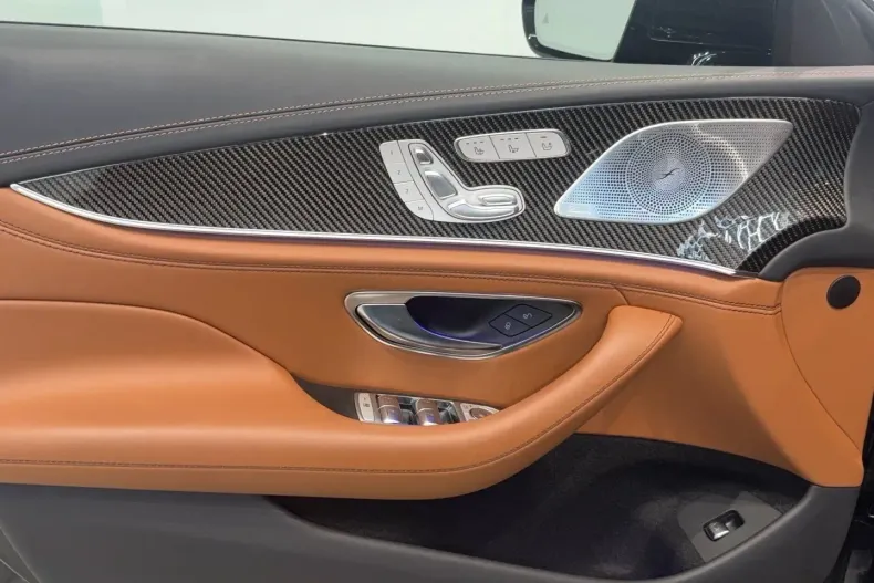 Mercedes-Benz AMG GT (Clasa GT) din 2024 cu 15.000 km - oferta MER197658 - foto 11