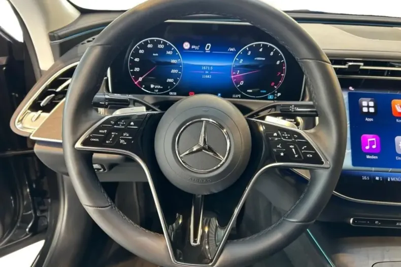 Mercedes-Benz E 200 (Clasa E) din 2025 cu 11.682 km - oferta MER197659 - foto 11