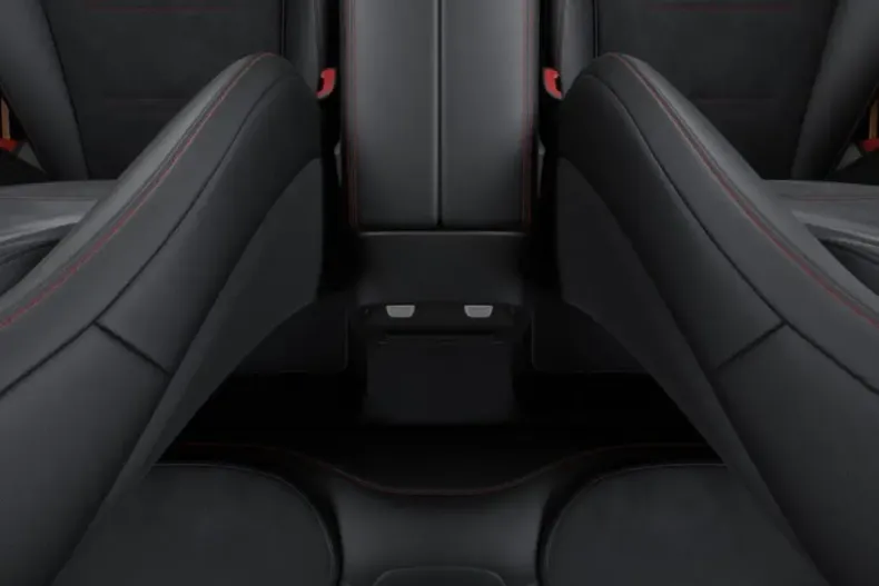 Mercedes-Benz E 53 AMG (Clasa E) din 2025 cu 19.818 km - oferta MER197660 - foto 20