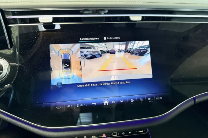 Mercedes-Benz E 300 (Clasa E) din 2025 cu 10.600 km - oferta MER197661 - foto 15