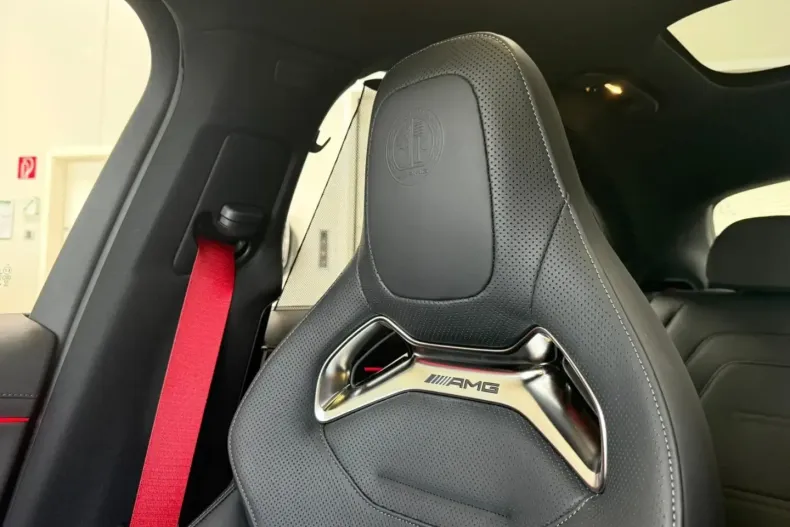 Mercedes-Benz E 53 AMG (Clasa E) din 2025 cu 18.491 km - oferta MER197662 - foto 20