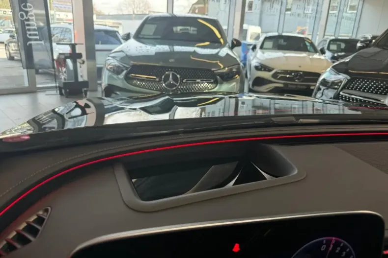 Mercedes-Benz E 53 AMG (Clasa E) din 2025 cu 18.491 km - oferta MER197662 - foto 33