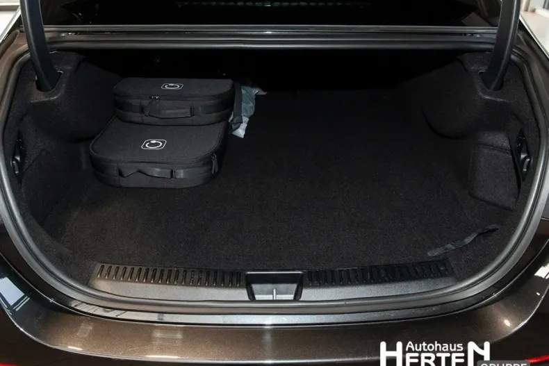 Mercedes-Benz E 53 AMG (Clasa E) din 2025 cu 21.992 km - oferta MER197665 - foto 14