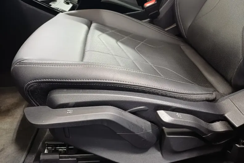 BMW X1 (Seria X) din 2024 cu 65.660 km - oferta BMW197670 - foto 10