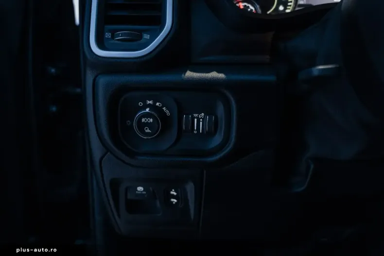 Dodge RAM din 2021 cu 64.298 km - oferta DOD197673 - foto 19