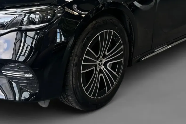 Mercedes-Benz E 450 (Clasa E) din 2025 cu 27.945 km - oferta MER197676 - foto 11