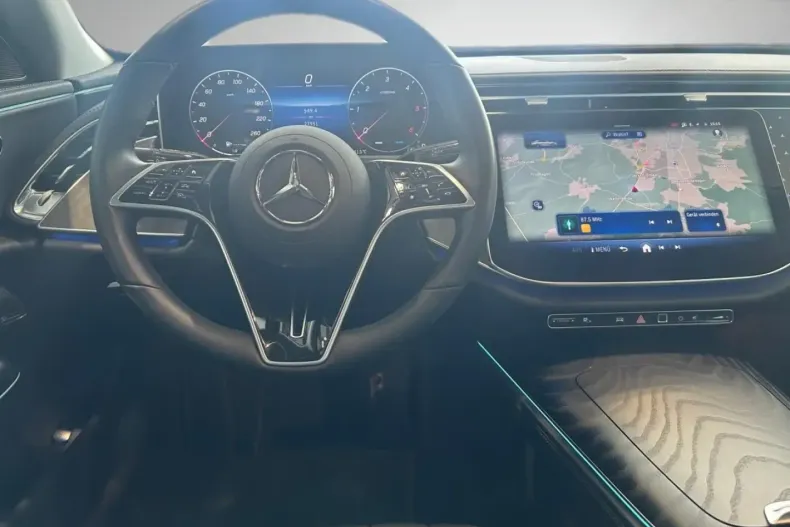 Mercedes-Benz E 450 (Clasa E) din 2025 cu 27.945 km - oferta MER197676 - foto 18