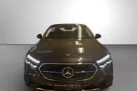 Mercedes-Benz E 300 (Clasa E) din 2025 cu 3.900 km - oferta MER197679 - foto 3