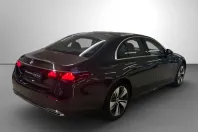 Mercedes-Benz E 300 (Clasa E) din 2025 cu 3.900 km - oferta MER197679 - foto 6