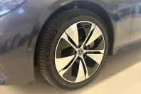 Mercedes-Benz E 300 (Clasa E) din 2025 cu 3.900 km - oferta MER197679 - foto 11