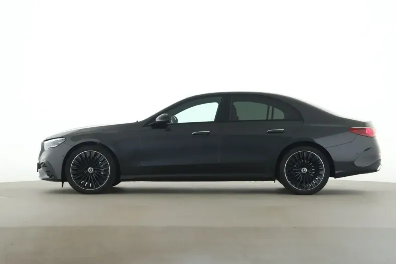 Mercedes-Benz E 220 (Clasa E) din 2025 cu 11.254 km - oferta MER197680 - foto 3