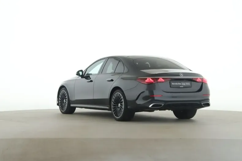 Mercedes-Benz E 220 (Clasa E) din 2025 cu 11.254 km - oferta MER197680 - foto 4