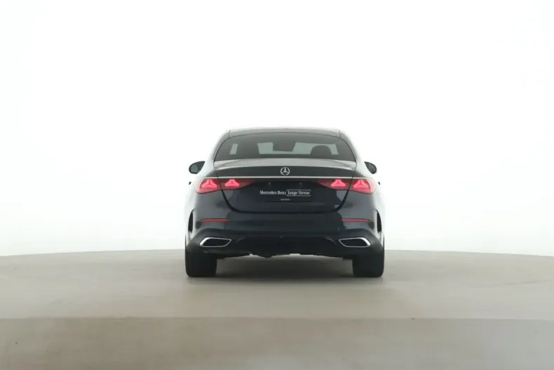 Mercedes-Benz E 220 (Clasa E) din 2025 cu 11.254 km - oferta MER197680 - foto 5