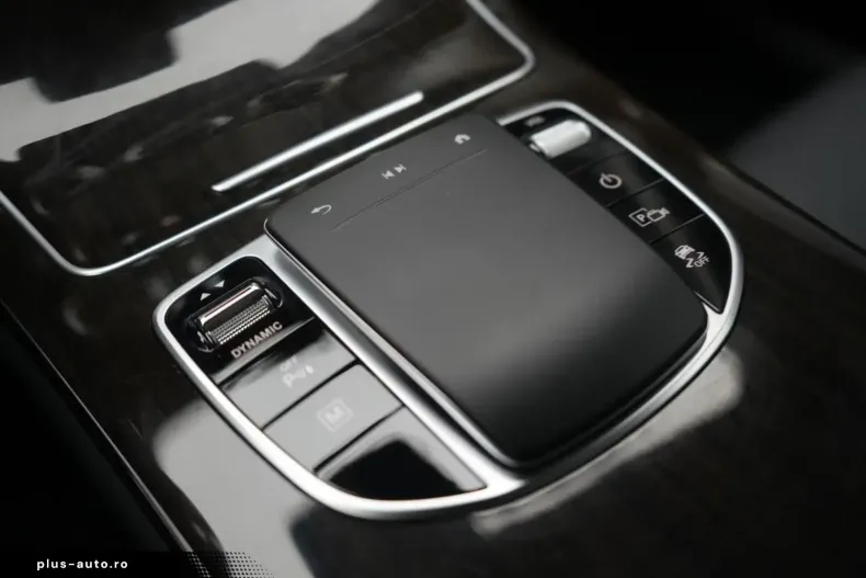 Mercedes-Benz GLC 300 (Clasa GLC) din 2022 cu 90.000 km - oferta MER197681 - foto 15