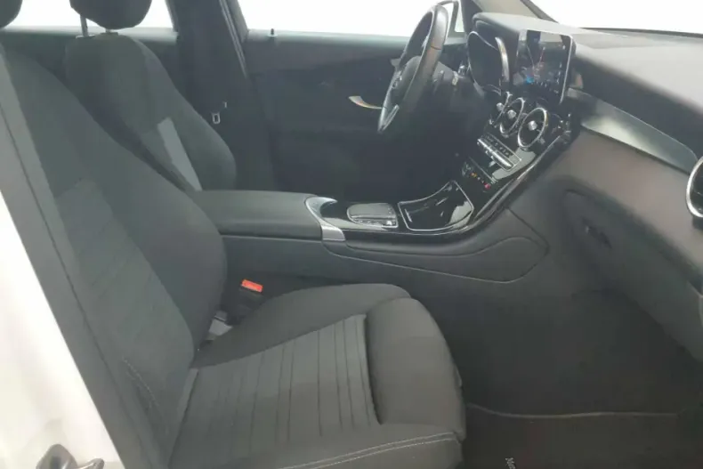 Mercedes-Benz GLC 300 (Clasa GLC) din 2022 cu 54.712 km - oferta MER197685 - foto 8