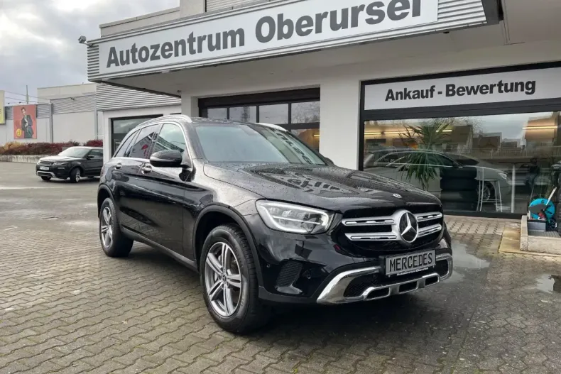 Mercedes-Benz GLC 300 (Clasa GLC) din 2022 cu 79.800 km - oferta MER197686 - foto 3