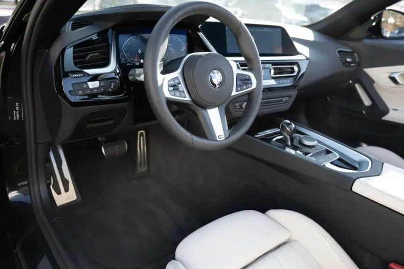 BMW Z4 (Seria Z) din 2025 cu 7.819 km - oferta BMW197694 - foto 26