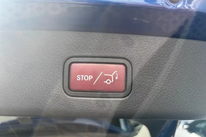 Mercedes-Benz GLC 220 (Clasa GLC) din 2025 cu 10.000 km - oferta MER197696 - foto 21