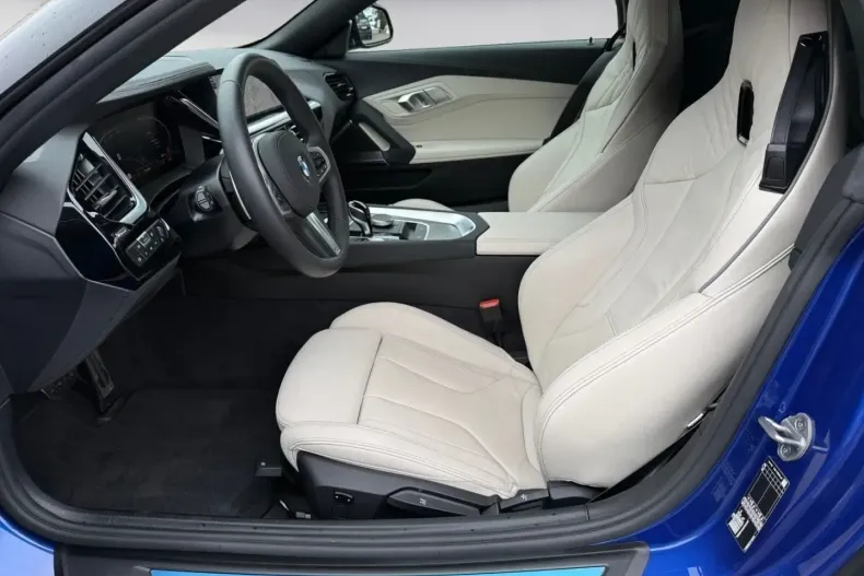 BMW Z4 (Seria Z) din 2025 cu 13.277 km - oferta BMW197697 - foto 11