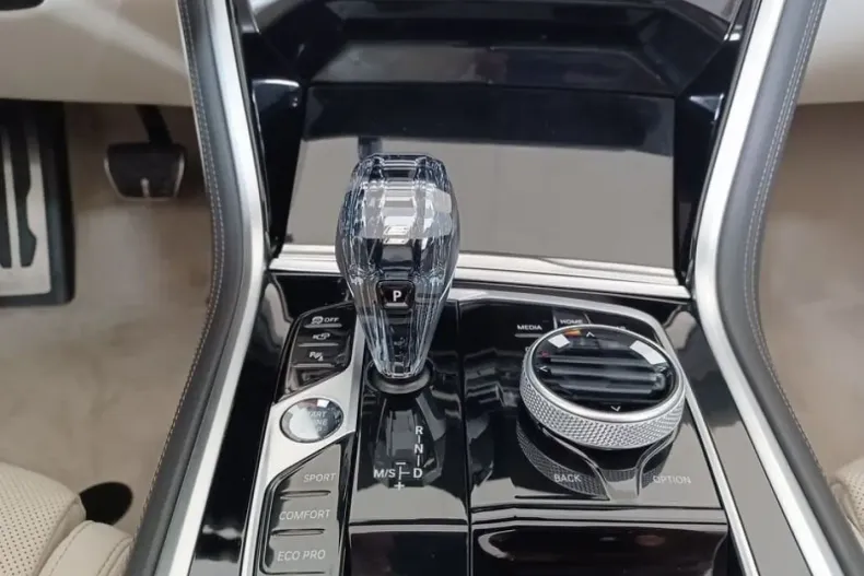 BMW 840 (Seria 8) din 2023 cu 50.120 km - oferta BMW197698 - foto 10