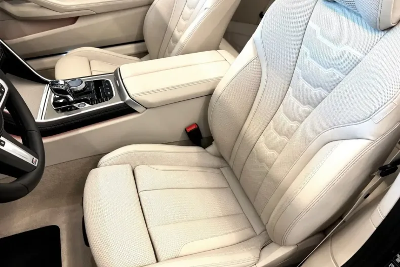 BMW 840 (Seria 8) din 2024 cu 6.360 km - oferta BMW197699 - foto 12