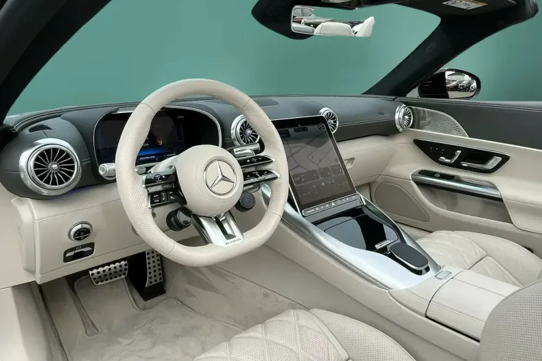 Mercedes-Benz SL 55 AMG (Clasa SL) din 2024 cu 16.089 km - oferta MER197700 - foto 9