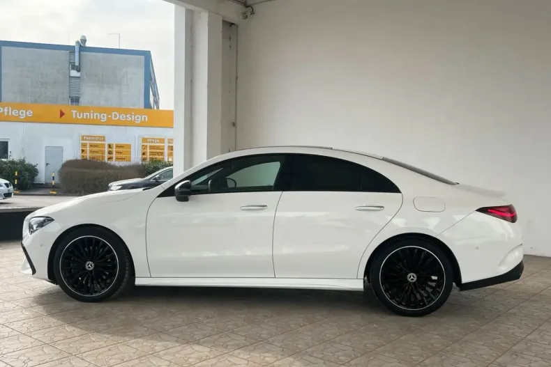 Mercedes-Benz CLA 200 (Clasa CLA) din 2025 cu 16.802 km - oferta MER197705 - foto 4