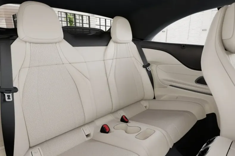 Mercedes-Benz CLE 450 (Clasa CLE) din 2025 cu 34.454 km - oferta MER197707 - foto 11