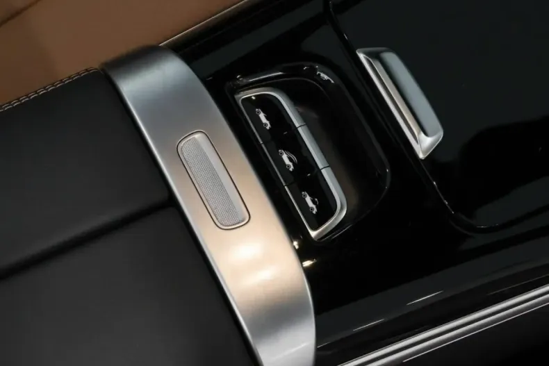 Mercedes-Benz CLE 200 (Clasa CLE) din 2024 cu 12.433 km - oferta MER197711 - foto 8