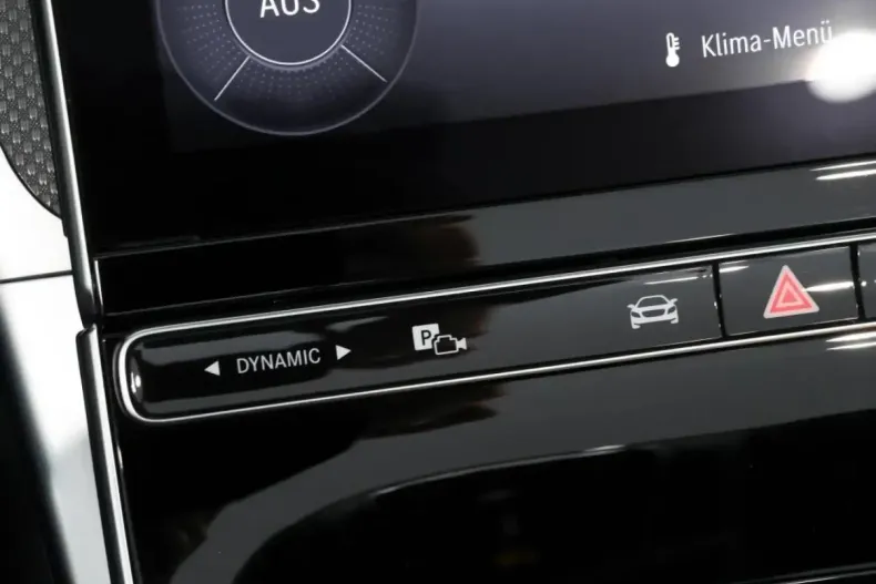 Mercedes-Benz CLE 200 (Clasa CLE) din 2024 cu 12.433 km - oferta MER197711 - foto 13