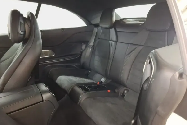 Mercedes-Benz CLE 200 (Clasa CLE) din 2024 cu 10.241 km - oferta MER197715 - foto 16