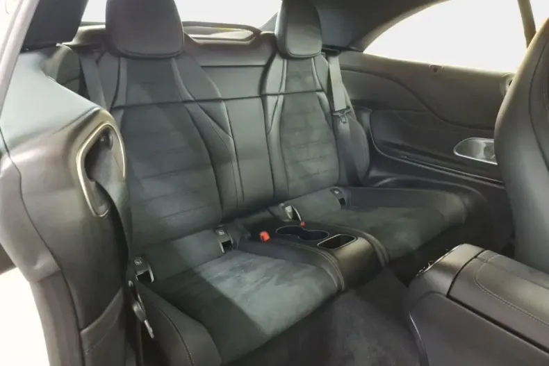 Mercedes-Benz CLE 200 (Clasa CLE) din 2024 cu 10.241 km - oferta MER197715 - foto 18