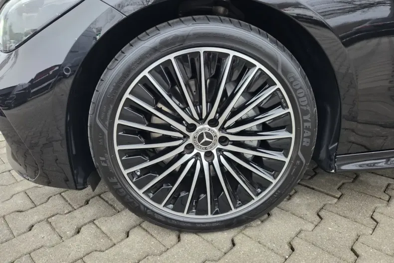 Mercedes-Benz CLE 200 (Clasa CLE) din 2024 cu 10.800 km - oferta MER197716 - foto 14