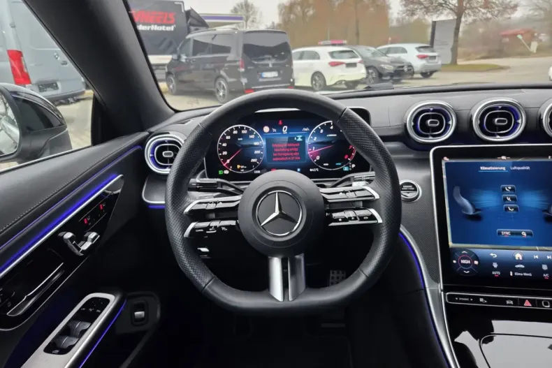 Mercedes-Benz CLE 200 (Clasa CLE) din 2024 cu 10.800 km - oferta MER197716 - foto 18