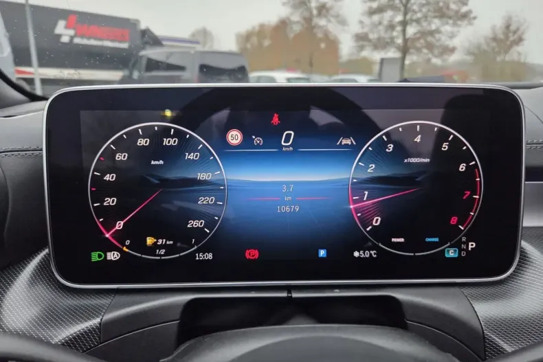 Mercedes-Benz CLE 200 (Clasa CLE) din 2024 cu 10.800 km - oferta MER197716 - foto 20